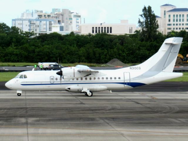 Aerospatiale ATR-42-300 (N313CG)