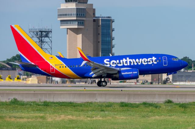 Boeing 737-700 (N920WN)