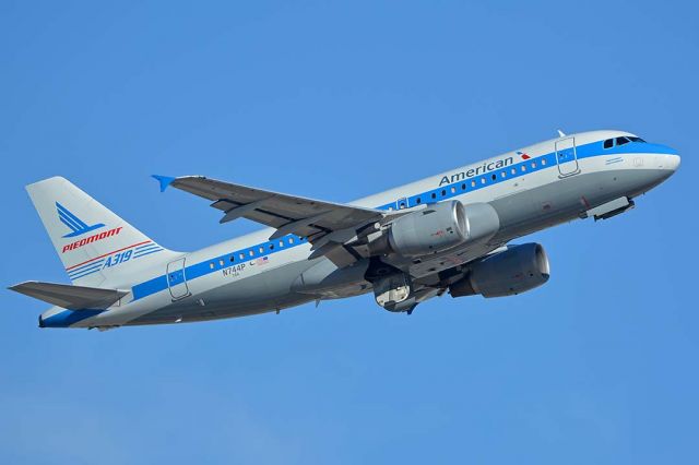 Airbus A319 (N744P) - American Airbus A319-0112 N744P Piedmont Pacemaker at Phoenix Sky Harbor on October 16, 2017.