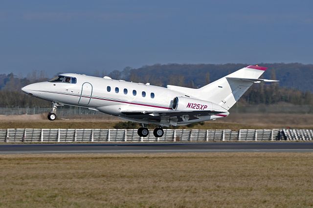 Dassault Falcon 2000 (N125XP)