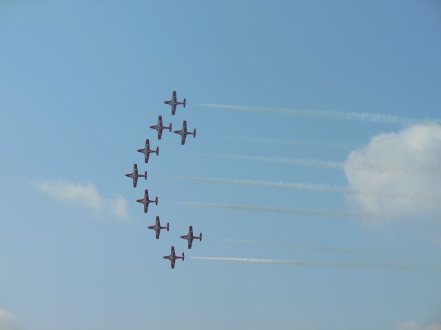 11-4089 — - Snowbirds @ Brantford, ONT