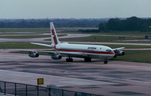 Boeing 707-300 (CS-TBC)