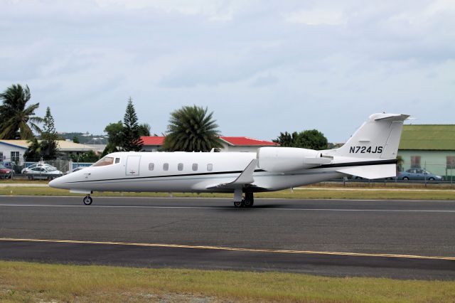 Learjet 60 (N724JS)