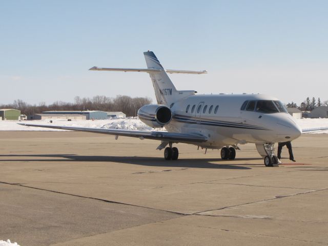 Hawker 800 (N405TM) - stop over at orion FBO Oshkosh WI 17March 2013