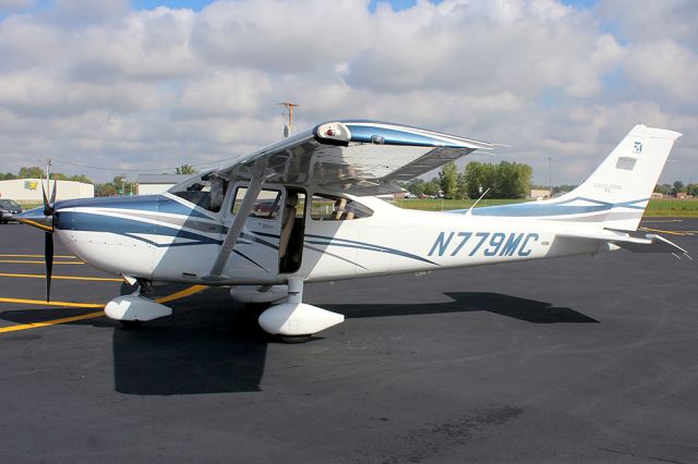 Cessna Skylane (N779MC)