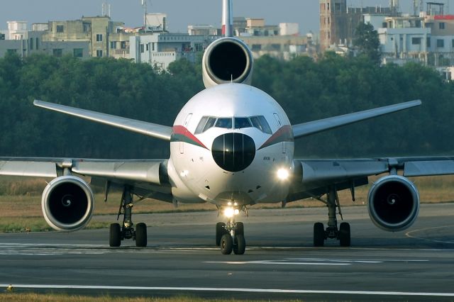 McDonnell Douglas DC-10 (S2-ACR)