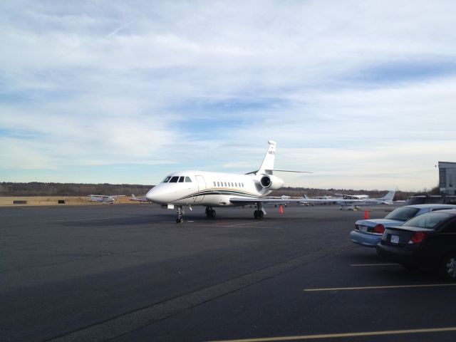 Dassault Falcon 2000 (N987IR)