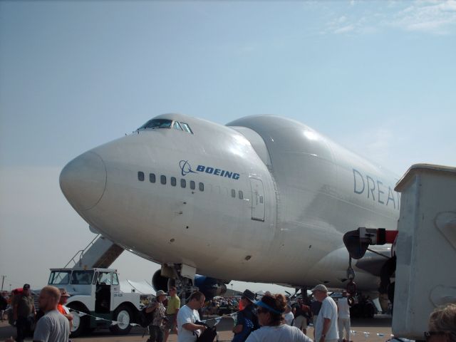 Boeing 747-400 (N249BA)