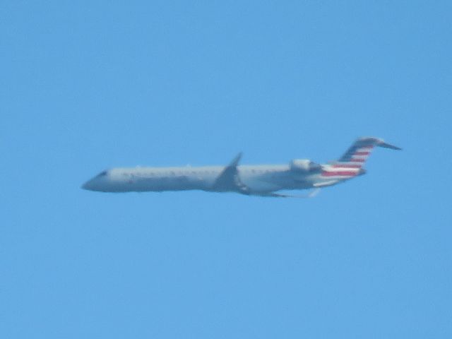 Canadair Regional Jet CRJ-900 (N329MS)