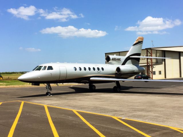 Dassault Falcon 50 (N954ME)