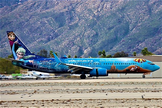 Boeing 737-700 (C-GWSV)