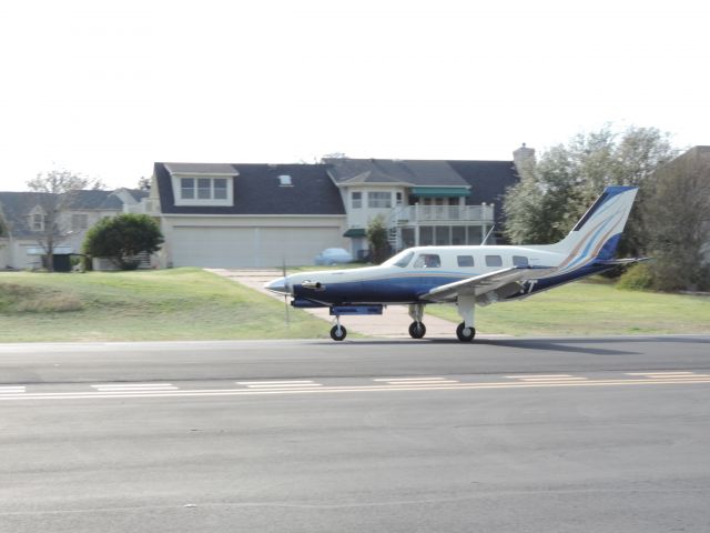 Piper Malibu Mirage (N280KT) - The local meridian slowing down