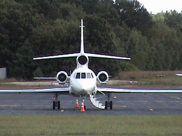 Dassault Falcon 50 (N752JC) - on the ramp