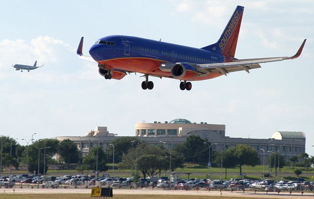 Boeing 737-700 (N618WN)