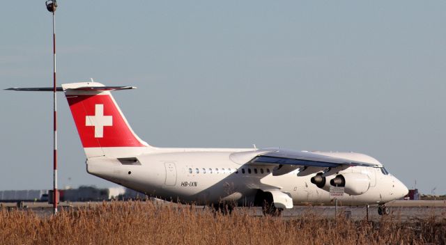 de Havilland Dash 8-400 (HB-IXN)