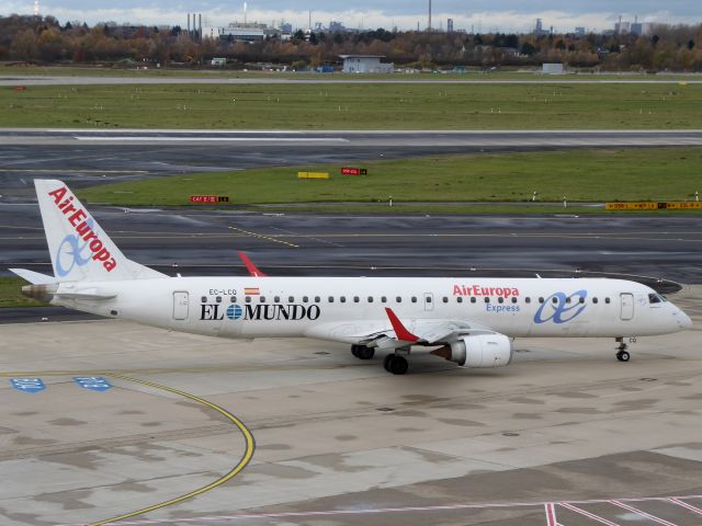 EMBRAER 195 (EC-LCQ) - Air Europa Express ERJ-195LR EC-LCQ taxiing to 23L DUS, 11.11.2018.