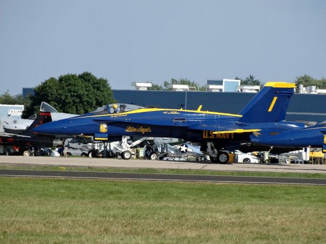 McDonnell Douglas FA-18 Hornet (16-3485)