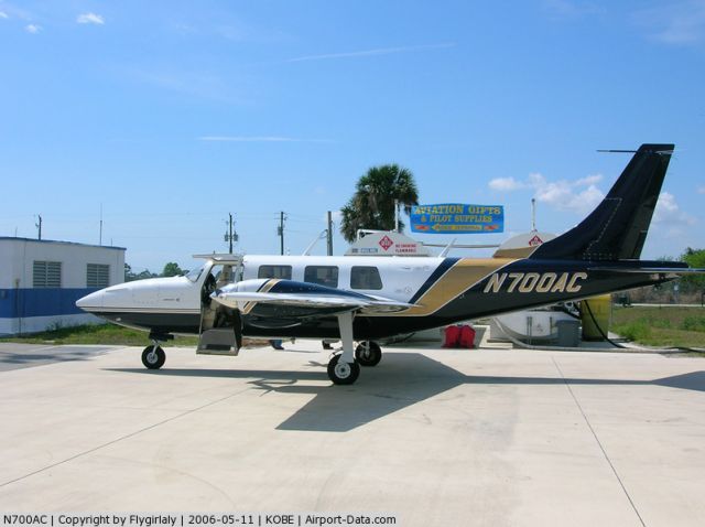 Piper Aerostar (N700AC) - Sunny Florida