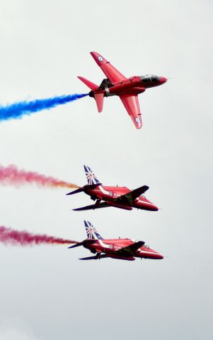 — — - Red Arrows