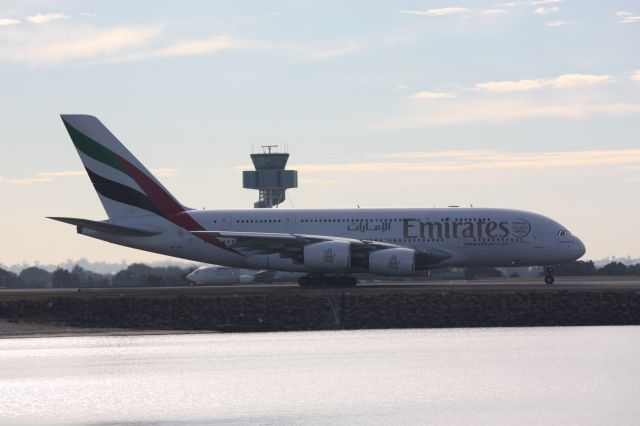 Airbus A380-800 (A6-EDM)