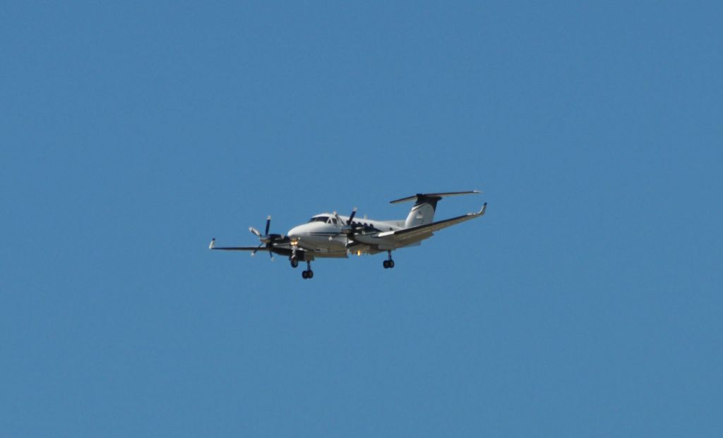 Beechcraft Super King Air 200 (N17FS)
