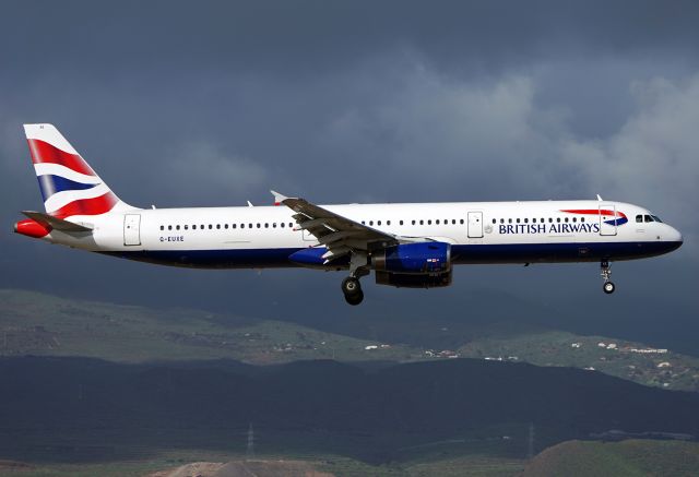 Airbus A321 (G-EUXE)