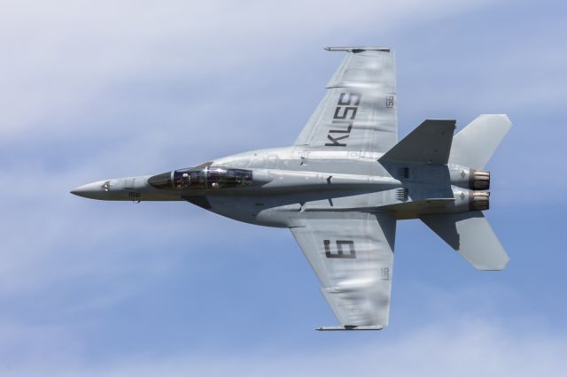 McDonnell Douglas FA-18 Hornet — - Taken at the 2016 Duluth Air and Aviation Expo. 