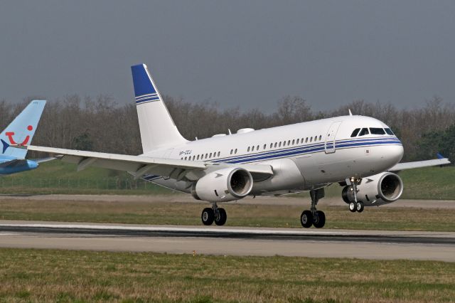 Airbus A319 (VP-CCJ)