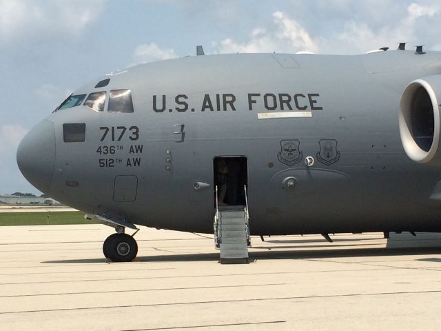 Boeing Globemaster III — - In town before the Presidents visit.