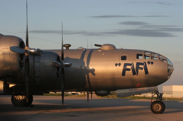 Boeing B-29 Superfortress (NX529B) - Sunset on FIFI at Appleton, WI USA