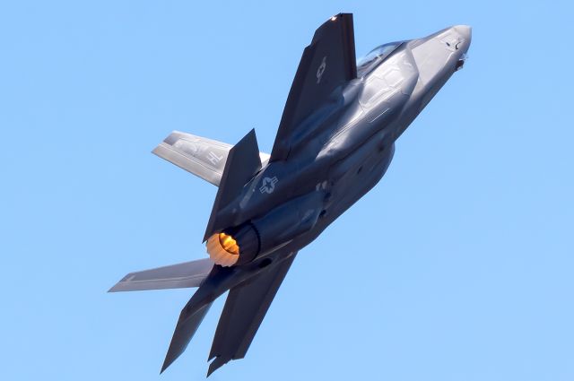 Lockheed F-35C (15-5172) - Hill Air Show 2018. Full Quality Photo --> a rel=nofollow href=http://www.airliners.net/photo/USA-Air-Force/Lockheed-Martin-F-35A-Lightning-II/5064113?qsp=eJxtjbEOwjAMRP/Fc5Y2FKFsdGGEgR%2BwHAORShvZHlpV/XdCKjGxnd473a1A02g8233JDAGUUegFDjIKvhXCCpiEBB/Woybaa6e28e4nLjyy/FcQfHvoOgc6ifVLOYhofCbibBxh51eJLF/FSvX5WXaaElhuNYM/Fh6T5gHrBhumAbbtA%2BlqPpk%3Dhttp://www.airliners.net/photo/USA-Air-Force/Lockheed-Martin-F-35A-Lightning-II/5064113?qsp=eJxtjbEOwjAMRP/Fc5Y2FKFsdGGEgR%2BwHAORShvZHlpV/XdCKjGxnd473a1A02g8233JDAGUUegFDjIKvhXCCpiEBB/Woybaa6e28e4nLjyy/FcQfHvoOgc6ifVLOYhofCbibBxh51eJLF/FSvX5WXaaElhuNYM/Fh6T5gHrBhumAbbtA%2BlqPpk%3D/a