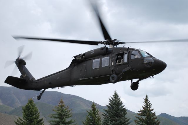 — — - Lift off of a Sikorsky UH-60 Black Hawk bound for Gowen Field in Boise Idaho from Hailey Idaho