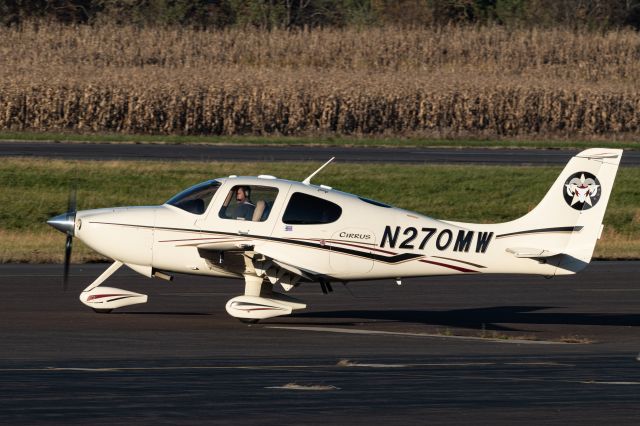 Cirrus SR-22 (N270MW) - Cirrus SR22 N270MW taxiing to runway 6 at KLOM during a late bright fall afternoon.