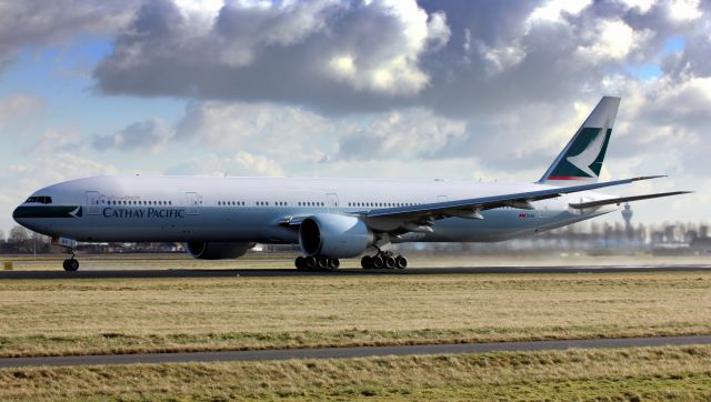 BOEING 777-300 (B-KQS)