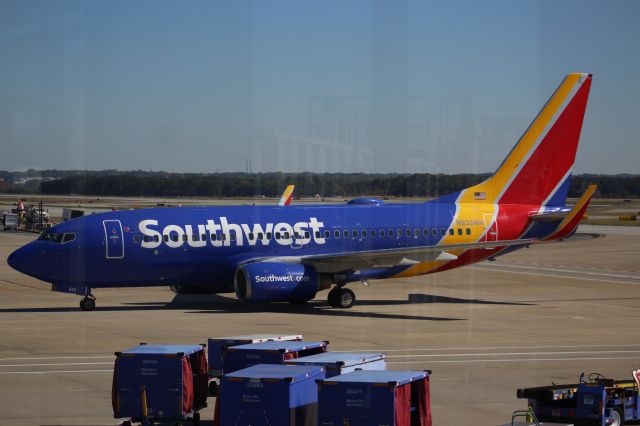 Boeing 737-700 (N933WN)