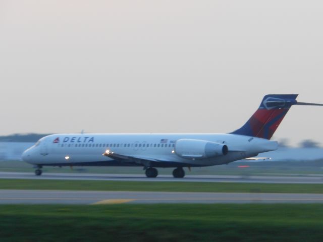 Boeing 717-200 (N603AT)