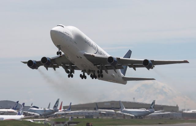 Boeing 747-400 (N780BA) - Boeing (Atlas Air) 747-409(LCF) Dreamlifter