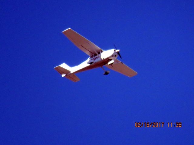 Cessna Skyhawk (N4486R)