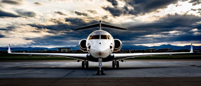 Bombardier Global Express (N75VB)