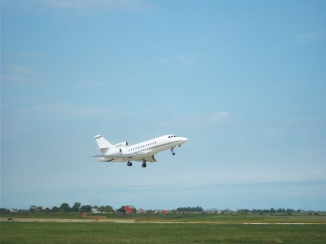 Dassault Falcon 900 (N906WK)