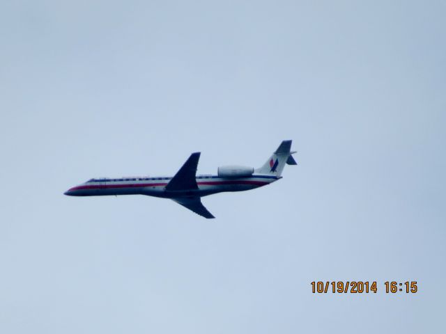 Embraer ERJ-135 (N848AE) - American Eagle flight 3326 descending into Joplin Missouri over Baxter Springs Kansas from DFW at 8,000 feet.