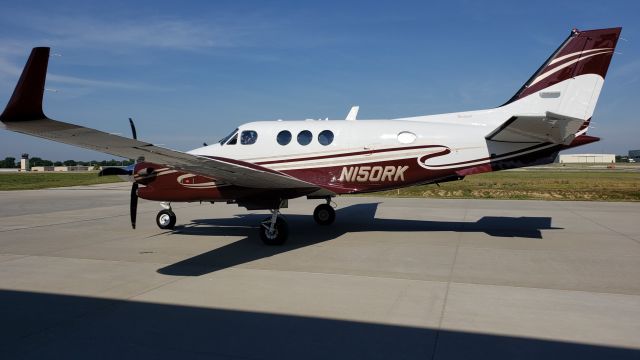 Beechcraft King Air 90 (N150RK)