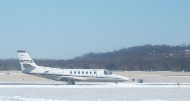 Cessna Citation V (N806QS) - A Cessna Citation V at Lunken Municipal Airport