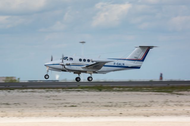 Beechcraft Super King Air 200 (F-GALN)