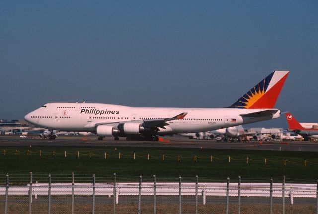 Boeing 747-400 (N754PR) - Departure at Narita Intl Airport Rwy34L on 2001/11/11