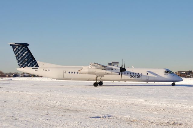 de Havilland Dash 8-400 (C-GLQC)