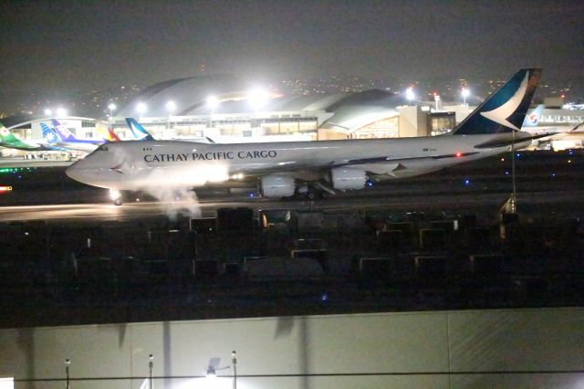 BOEING 747-8 (B-LJE)