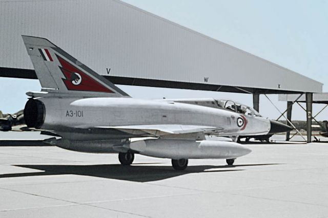 IAI Dagger (A3101) - Dassault GAF Mirage IIID A3-101 76 sqn_YPEA.