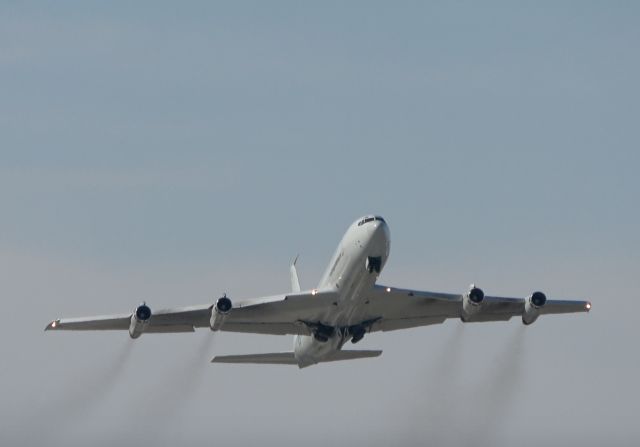 Boeing 707-300 (N707MQ)