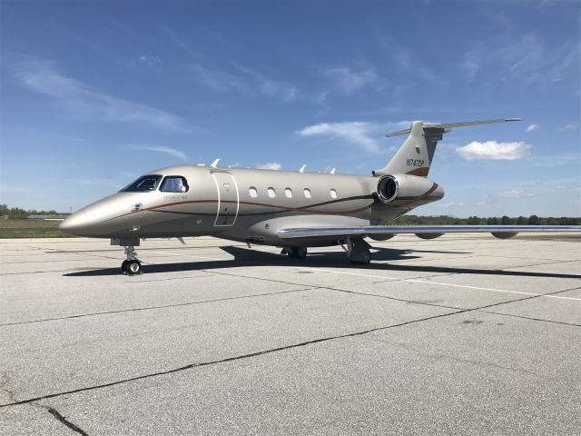 Embraer Legacy 450 (N747DP)